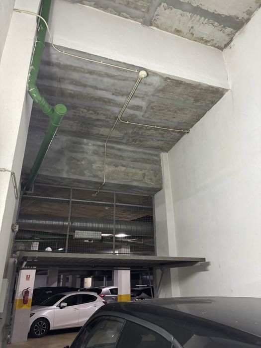 Garagem Box Charneca da Caparica