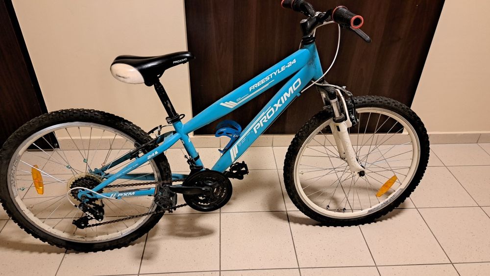 Rower 24 cale uzywany, niebieski