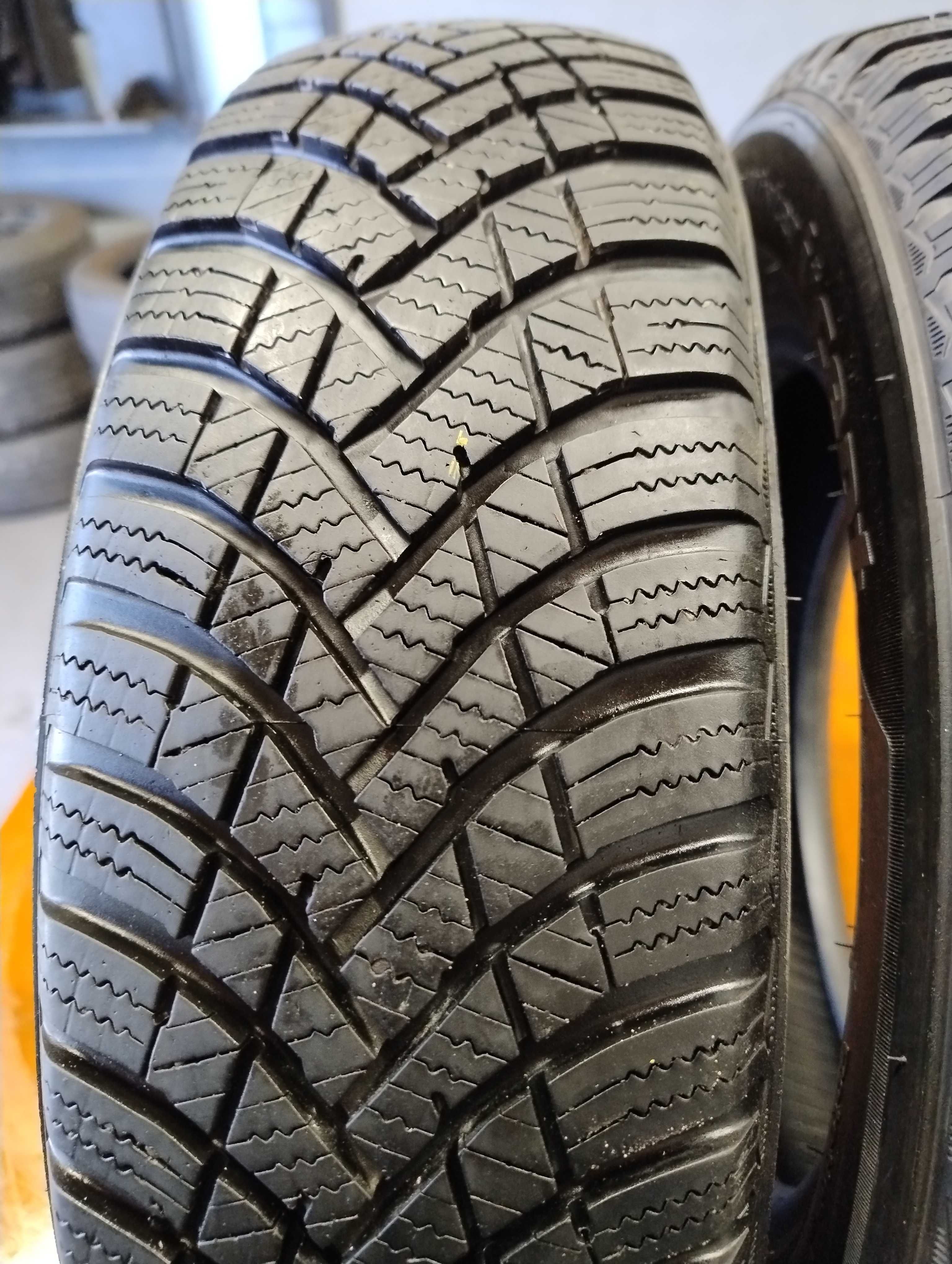Hankook 165/70/14 Para Zima 22r.