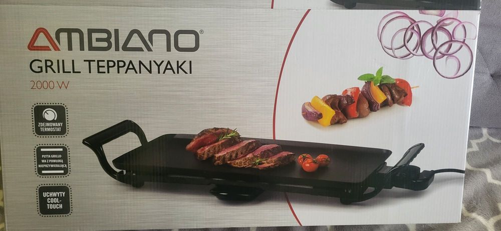 Grill elektryczny teppanyaki.
