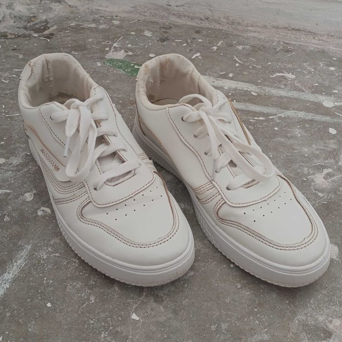 Женские белые кеды " Fashion" (39р)