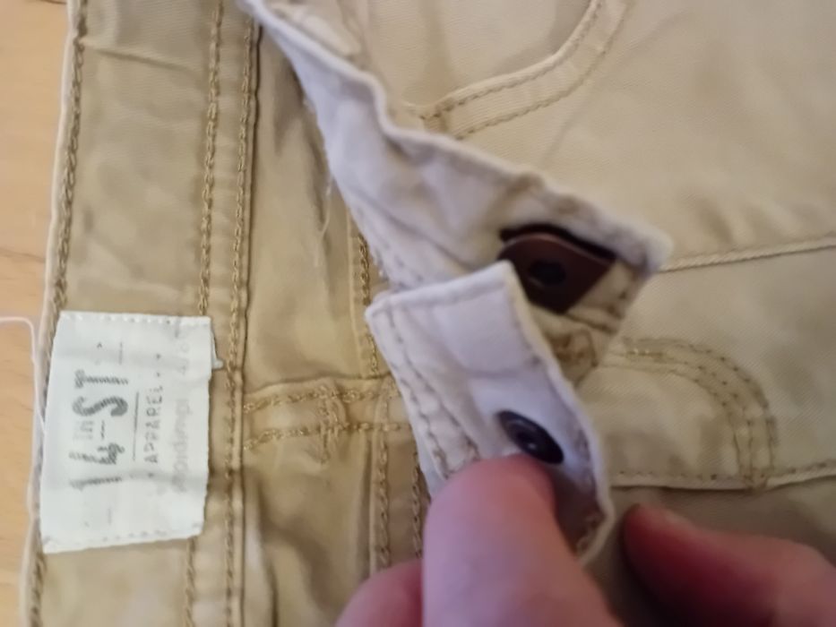 2 pary spodni chlopiecych Primark rozm.74-80 + 2 t-shirty GRATIS