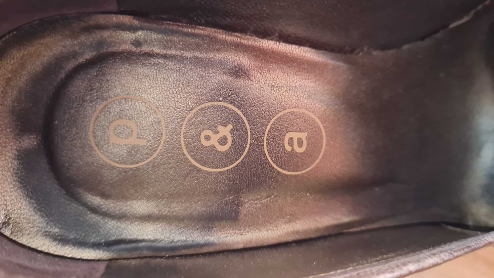 Sapatos de salto alto n.36