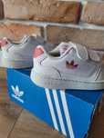 Buty adidas dla dziewczynki,  skórzane białe buty na rzepy rozmiar 26
