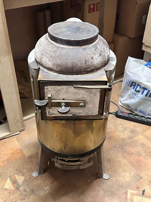 Profesjonalna Koza MINIONEK z glinianym wypelnieniem po bokach