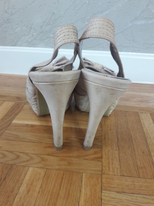 Sandały koturny buty