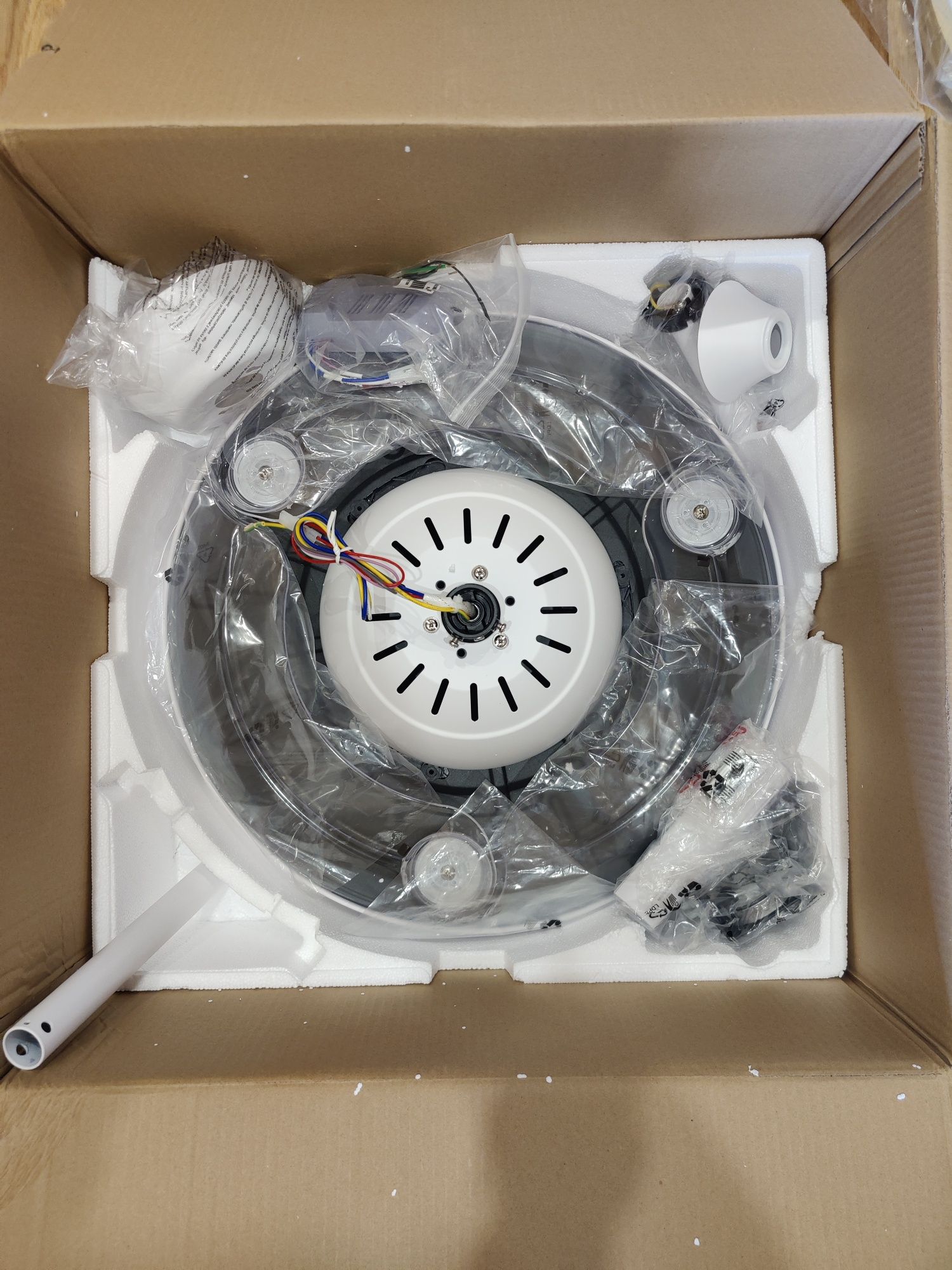 Ventilador de teto com luz CREATE