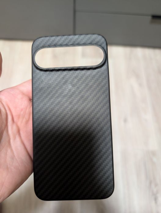 Чехол карбон для Pixel 9 pro XL