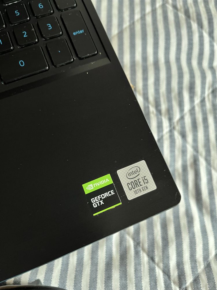 Laptop dell g3 15 inter core i5 16gb ddr4 bez Wad