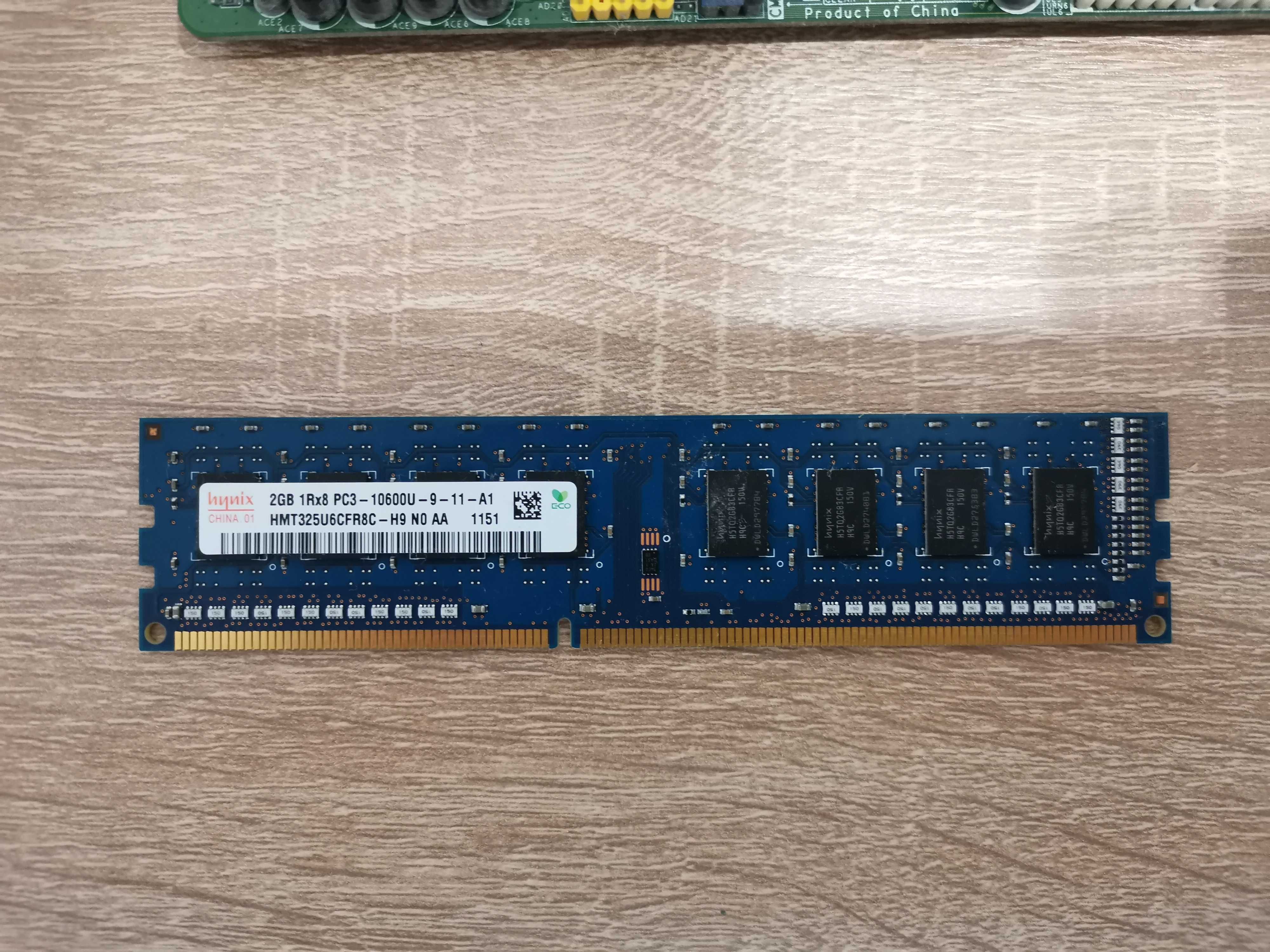 Оперативка 2gb 1rx8 pc3 ram 10600u 9 11 a1