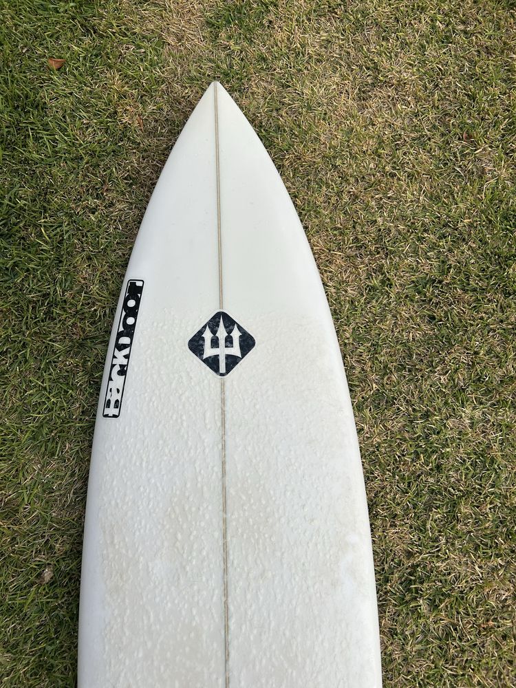 Prancha surf backdoor 6’0 29L