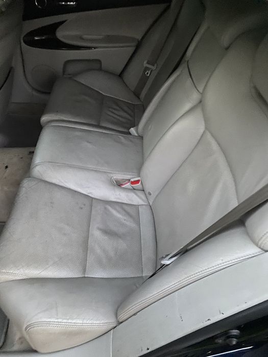 Продам LEXUS GS-300.
