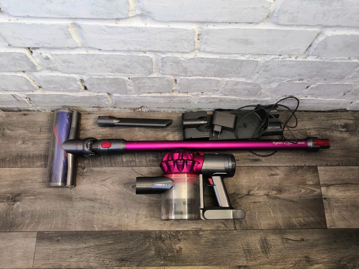 Пылесос Dyson v7 sv11
