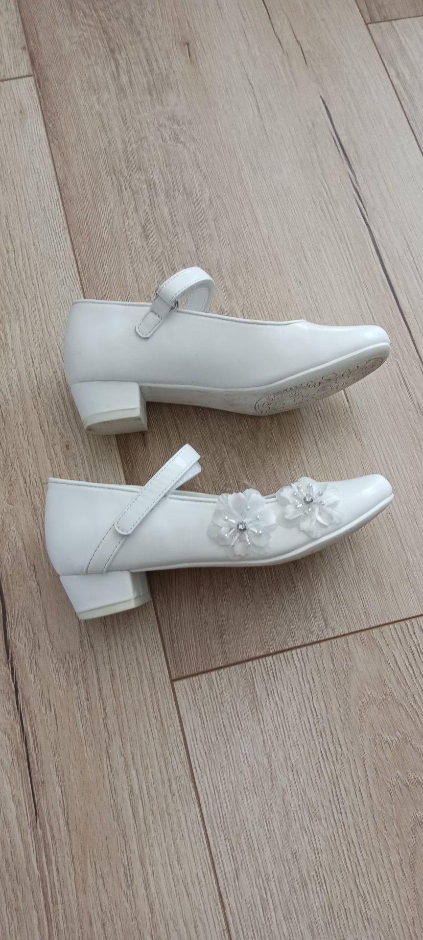 Buty białe dziewczęce 31 Deichmann