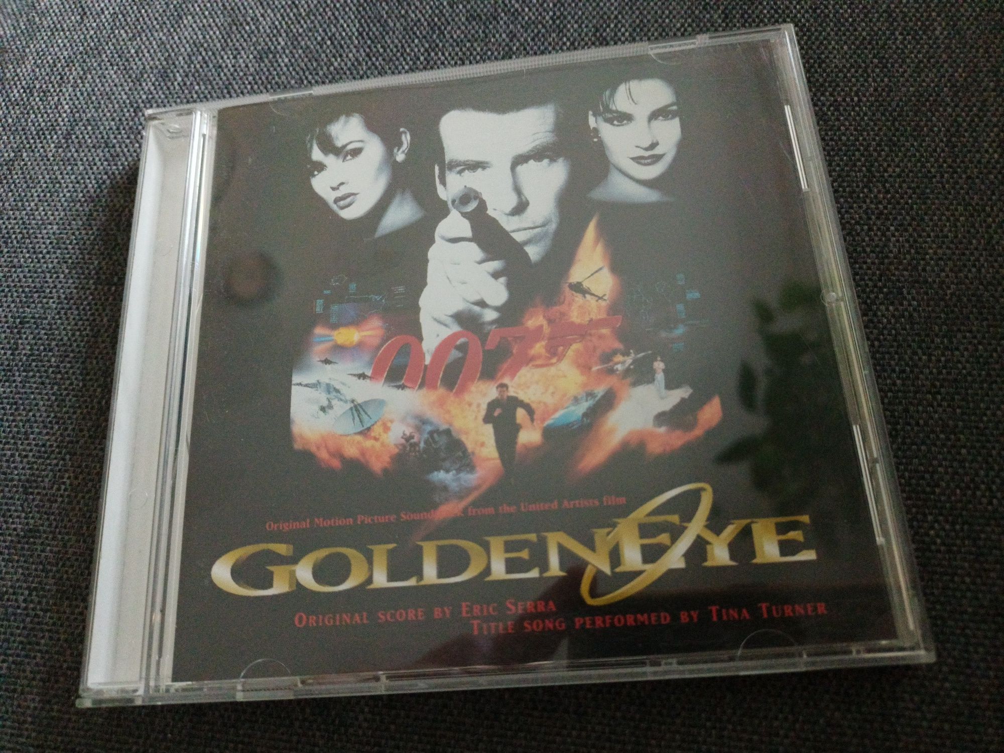 Goldeneye (Original Motion Picture Soundtrack) (vg+)