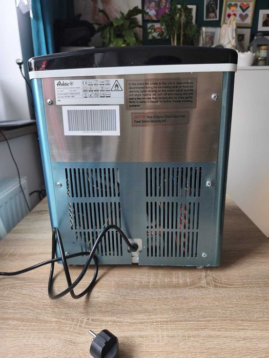 Kostkarka do lodu Hendi Arktic 15 kg