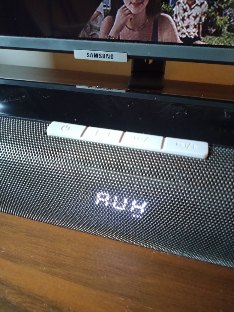 Sound bar com comando
