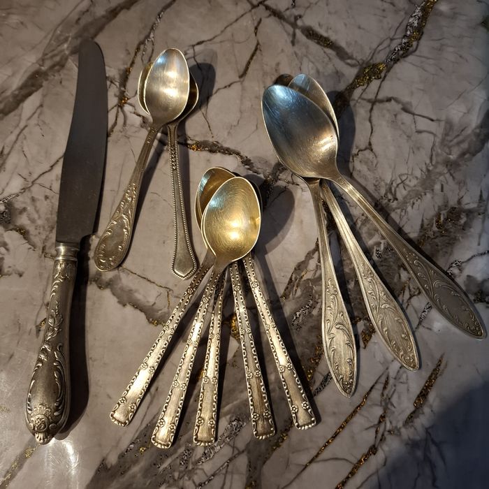 Продам новые чайные сервизы.