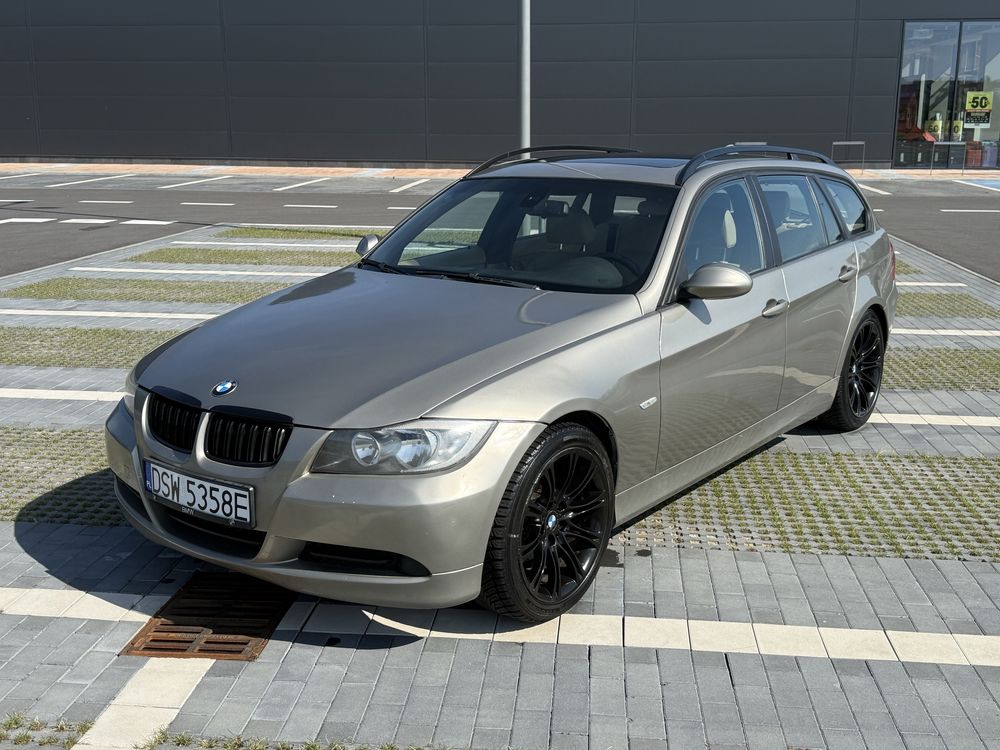 BMW serii 3 e91 320D 2008r Panorama automat