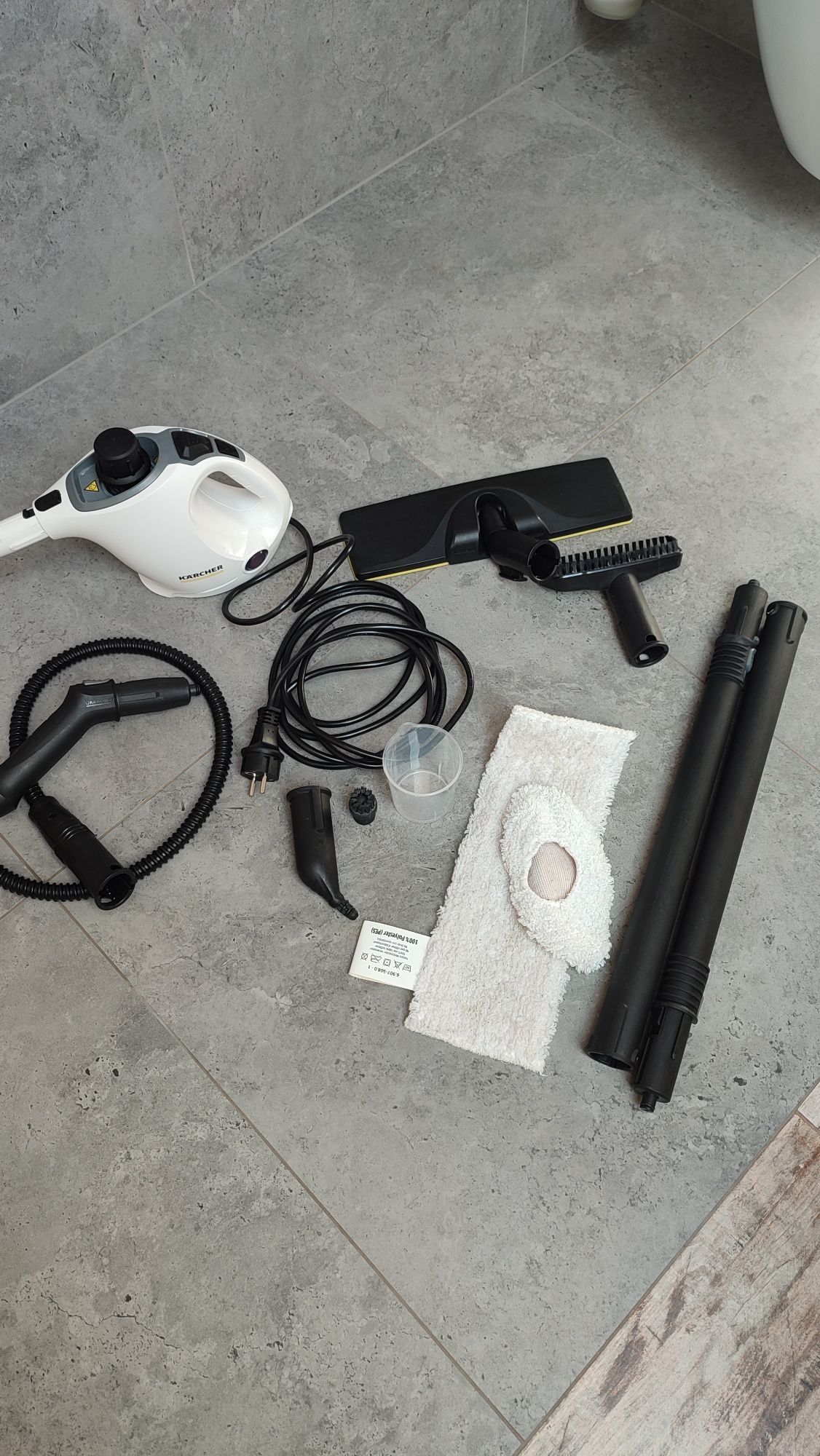 Myjka ciśnieniowa Karcher + zestaw do podłóg