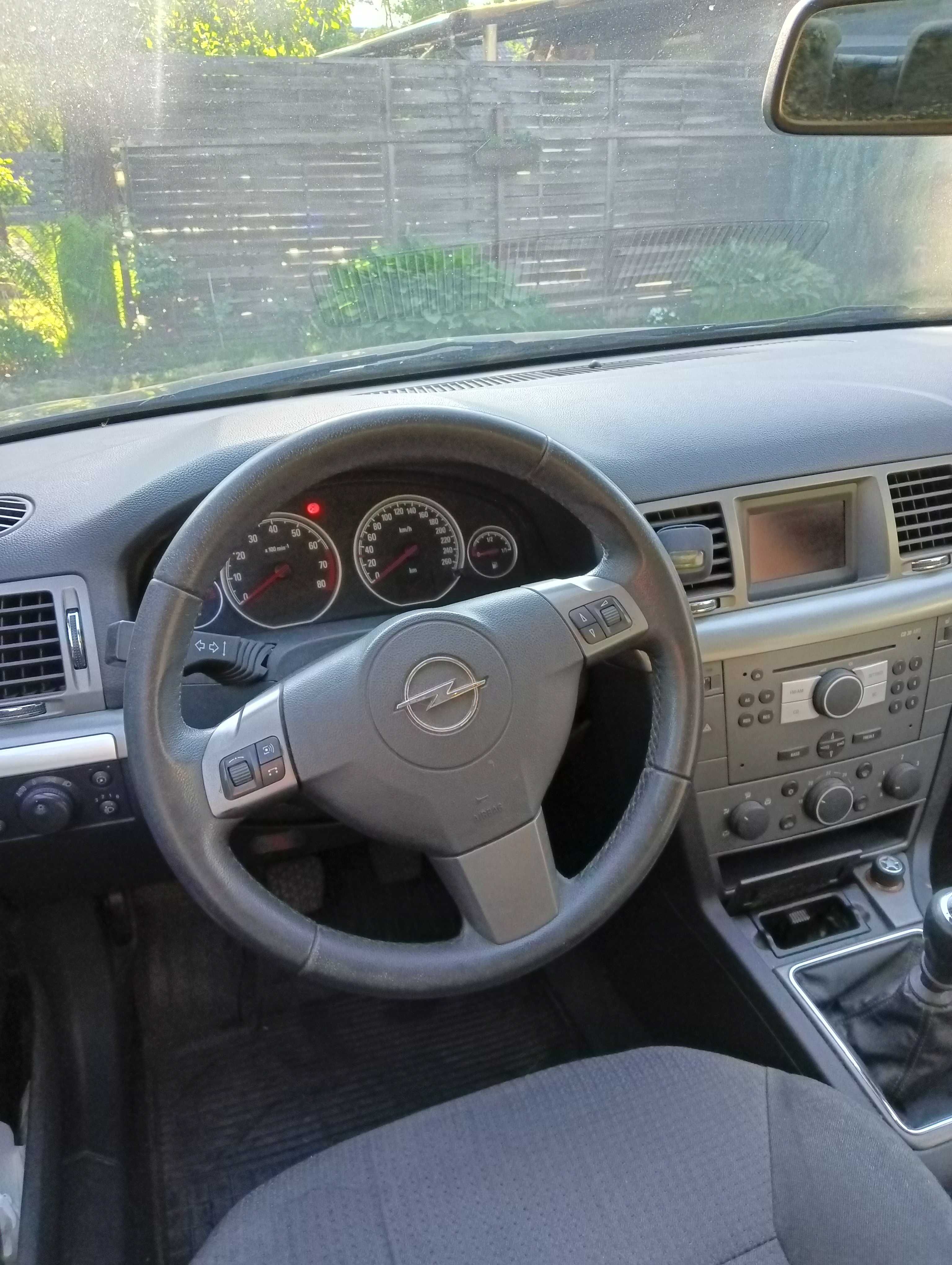 opel vectra c  r.2007 poj.1600  105km