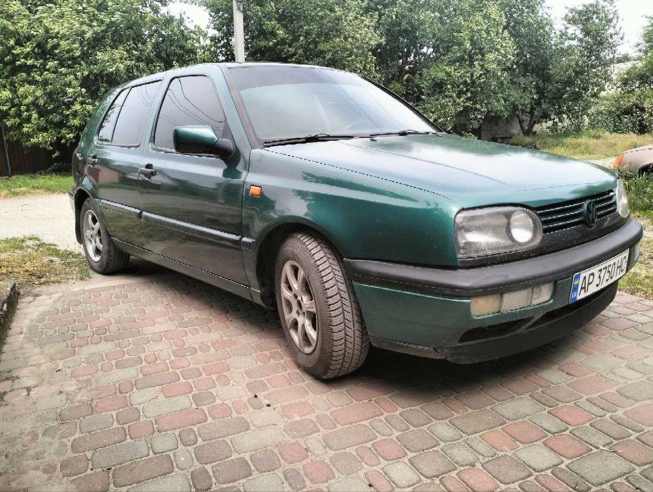 Продам Volkswagen 1996 г. 1.8 бензин