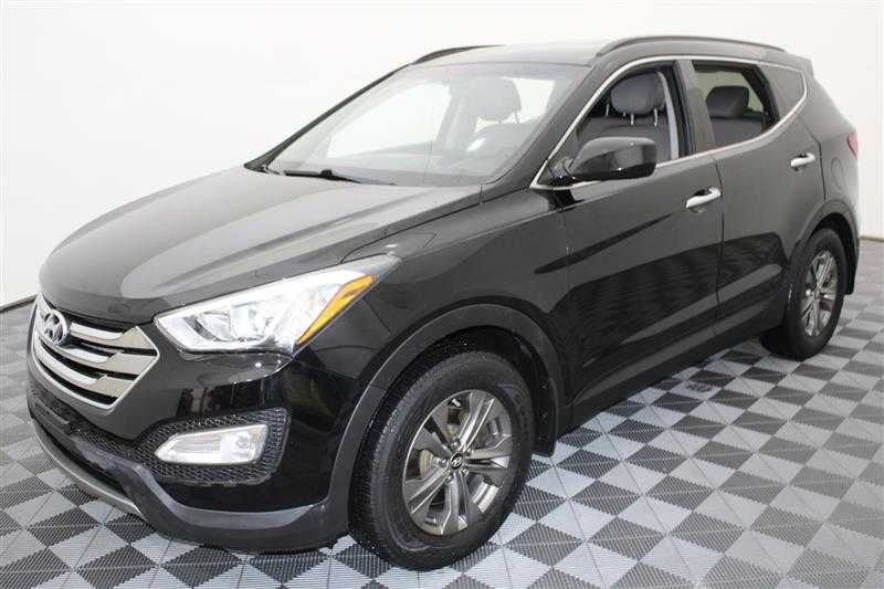 У продажу Hyundai Santa Fe Sport 2014 року