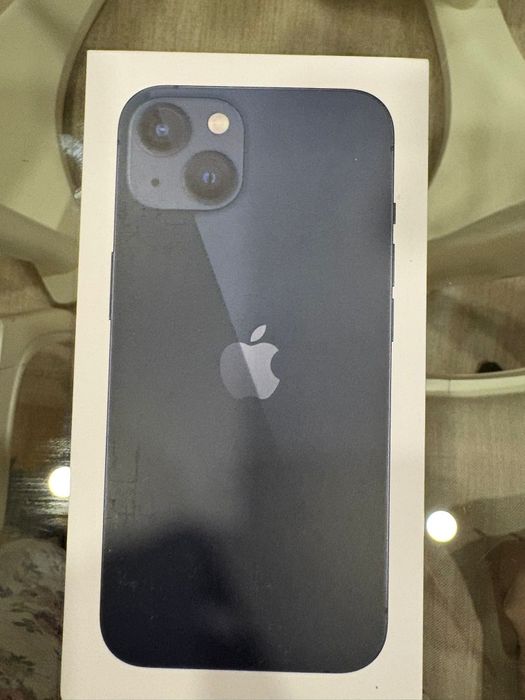 iPhone 13 128GB midnight