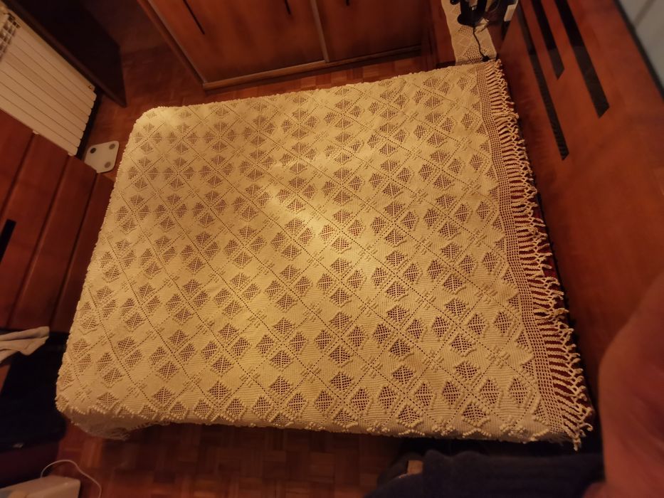 Colcha de renda para cama de casal