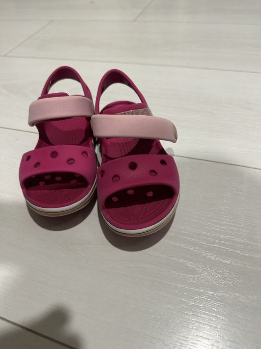 Босоніжки Crocs C10