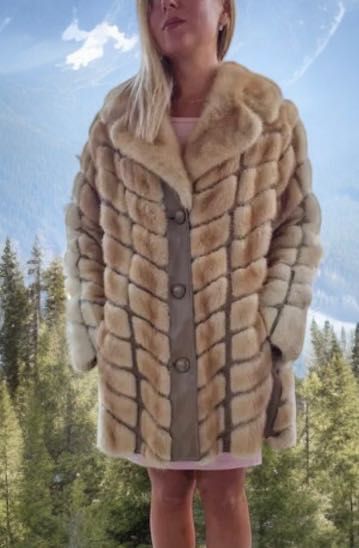 Eleganckie futro z naturalnej norki.