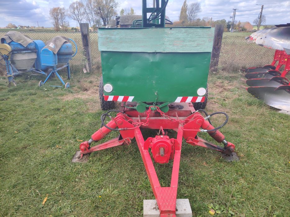 Ladowacz Cyklop t-214