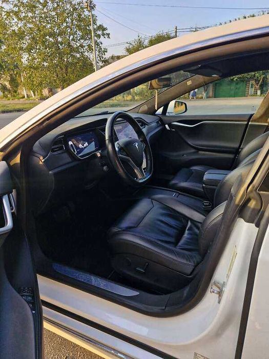 Tesla Model S 2017 75D 75 kWh Dual Motor AWD