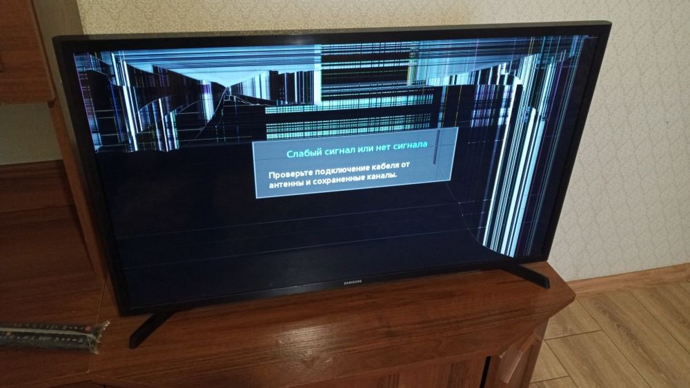 Продам Samsung UE32J5000AK