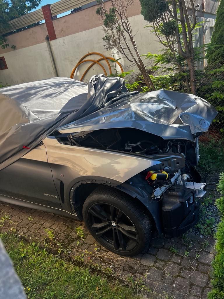 Sprzedam BMW X6 po wypadku