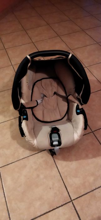 Babycoque (ovo) Zippy Safety 1st c/ redutor