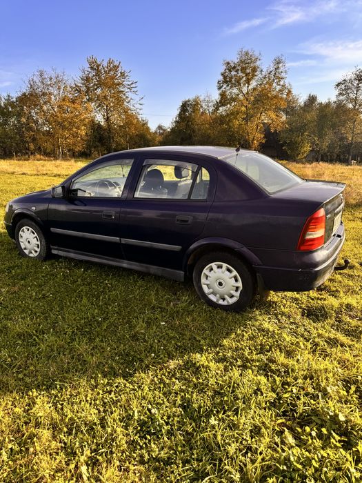 Автомобіль Opel Astra 1.4  Опель астра