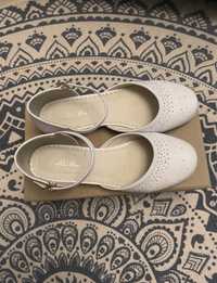 Białe buty Nelli Blu 37 komunijne