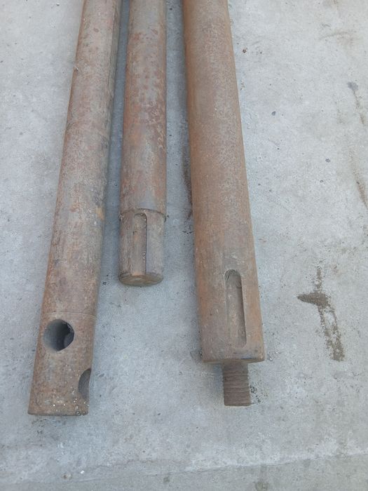 Вали молотильних барабанів