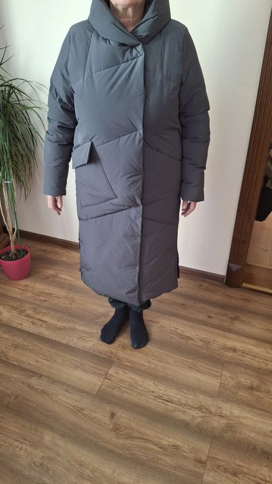 Пальто-пуховик зимове,куртка