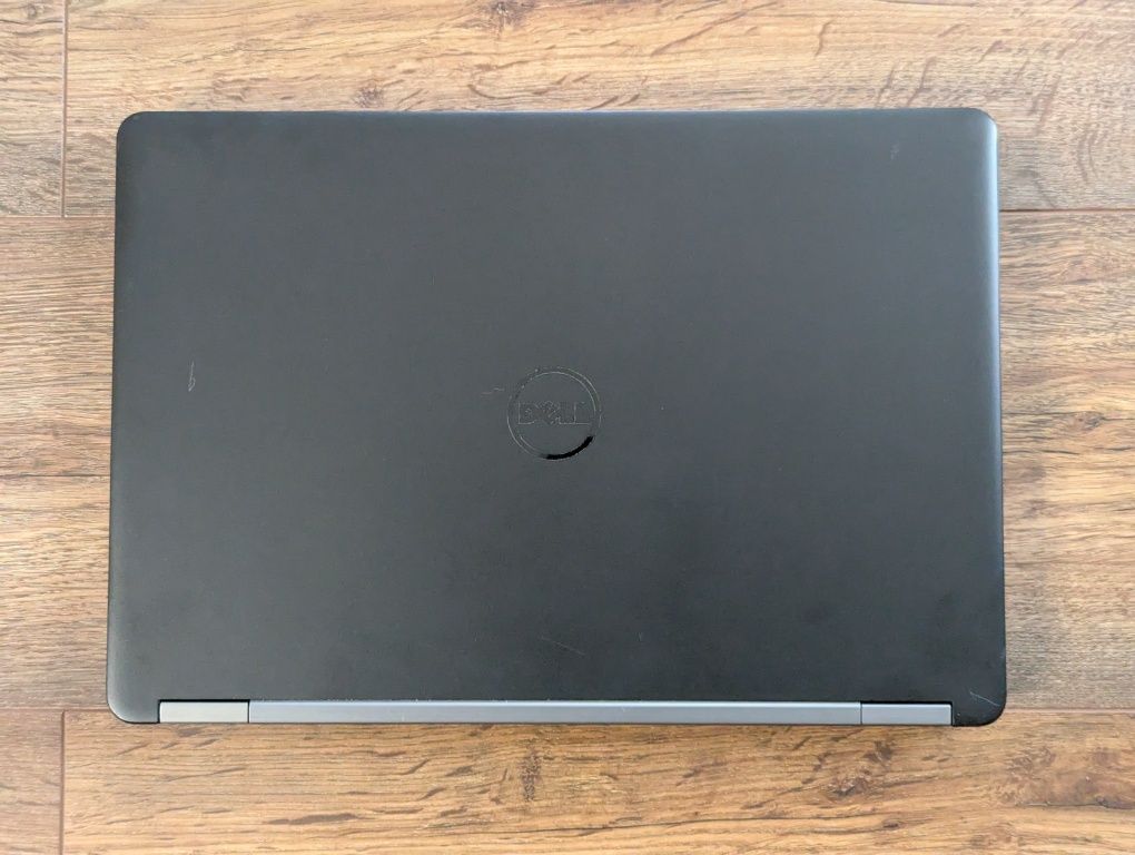 Dell Latitude 5470 14" HD / Core i5-6300U/ 8GB Ram/SSD 128 GB