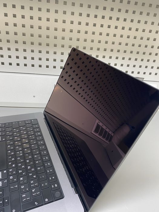 Macbook Pro 16” 2021року M1 Pro 32Gb / 1TB
