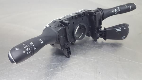 Conjunto / manetes de luzes e limpa vidros RENAULT Grand Scénic IV (R9