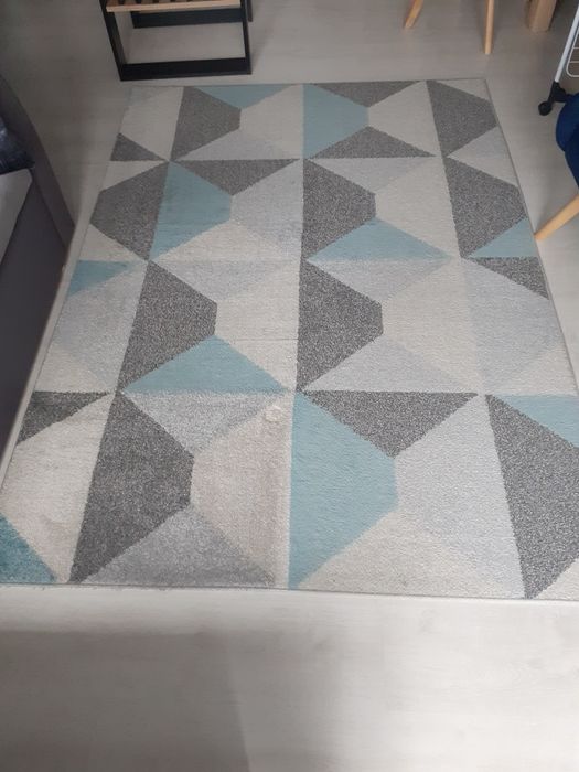 Dywan w geometryczne wzory 200x140