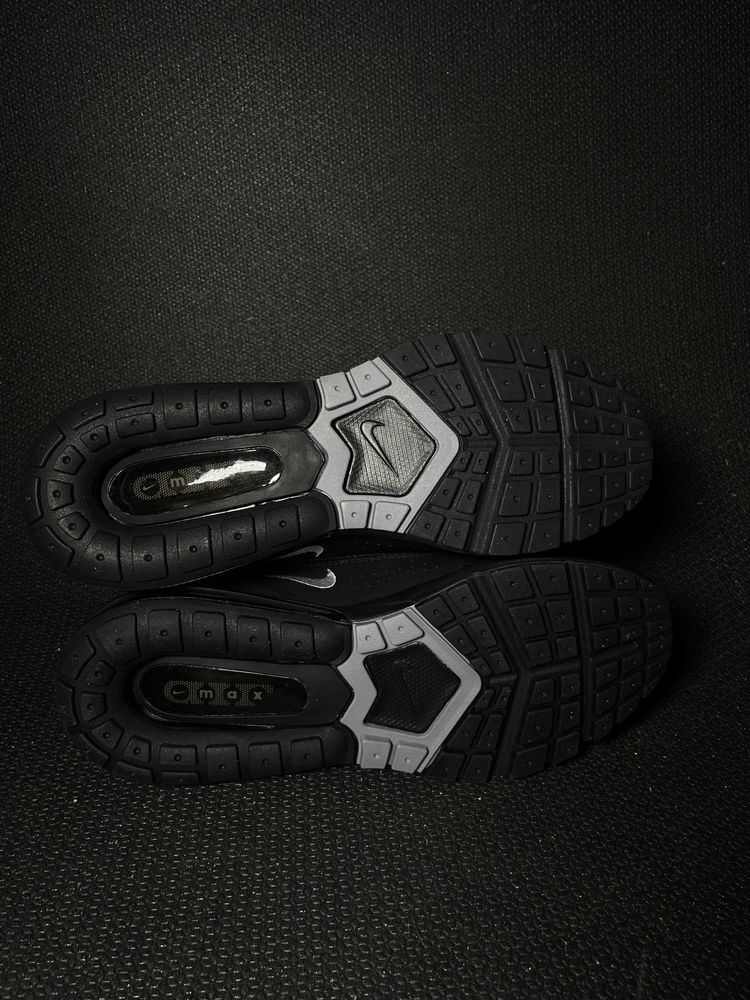 Нові кросівки  Nike Air Max Pulse  42 розмір 26.5 см