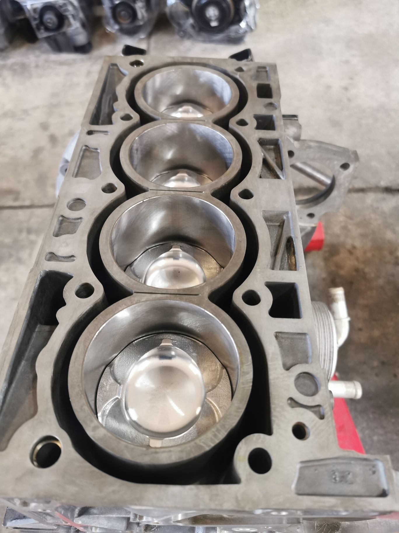 1.5 Ecoboost UNCE M8DA M9DA  Kuga Focus