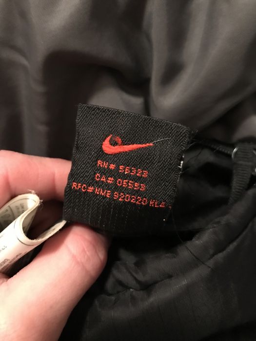 Nike przejściowa oryginalna męska kurtka pikowana przejściowa M 176cm