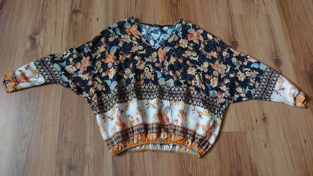 Desigual bluzka damska M kolorowa letnia nietoperz wzorzysta wiskoza