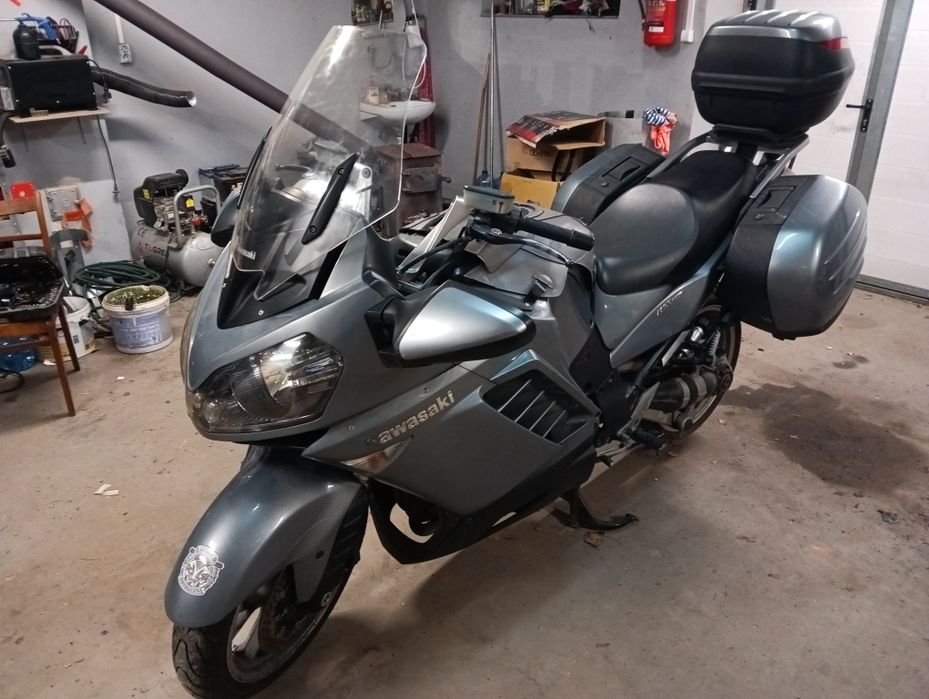 Kawasaki GTR 1400 08r zamiana