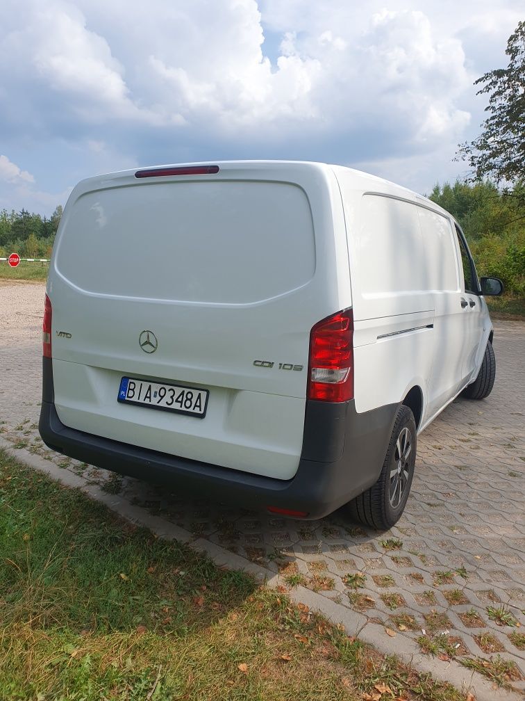 Sprzedam mercedes vito 2017 r
